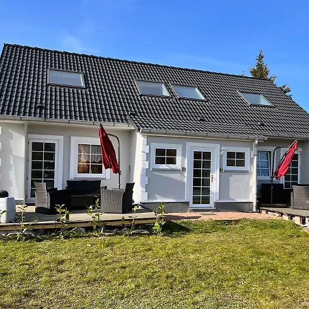 Ferienhaeuser Insel Usedom Haus Mila 6 - Blick Aufs Achterwasser! Whirlpool Und Sauna Holiday home Lutow