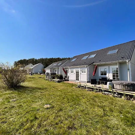 Ferienhaeuser Insel Usedom Haus Mila 6 - Blick Aufs Achterwasser! Whirlpool Und Sauna * Lutow