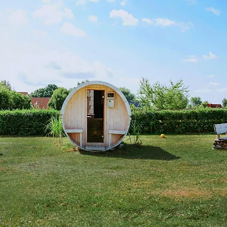 Ferienhaeuser Insel Usedom Haus Mila 6 - Blick Aufs Achterwasser! Whirlpool Und Sauna Lutow