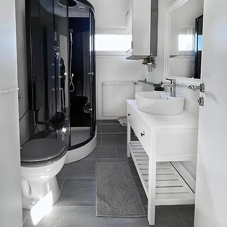 Ferienhaeuser Insel Usedom Haus Mila 6 - Blick Aufs Achterwasser! Whirlpool Und Sauna Holiday home Lutow